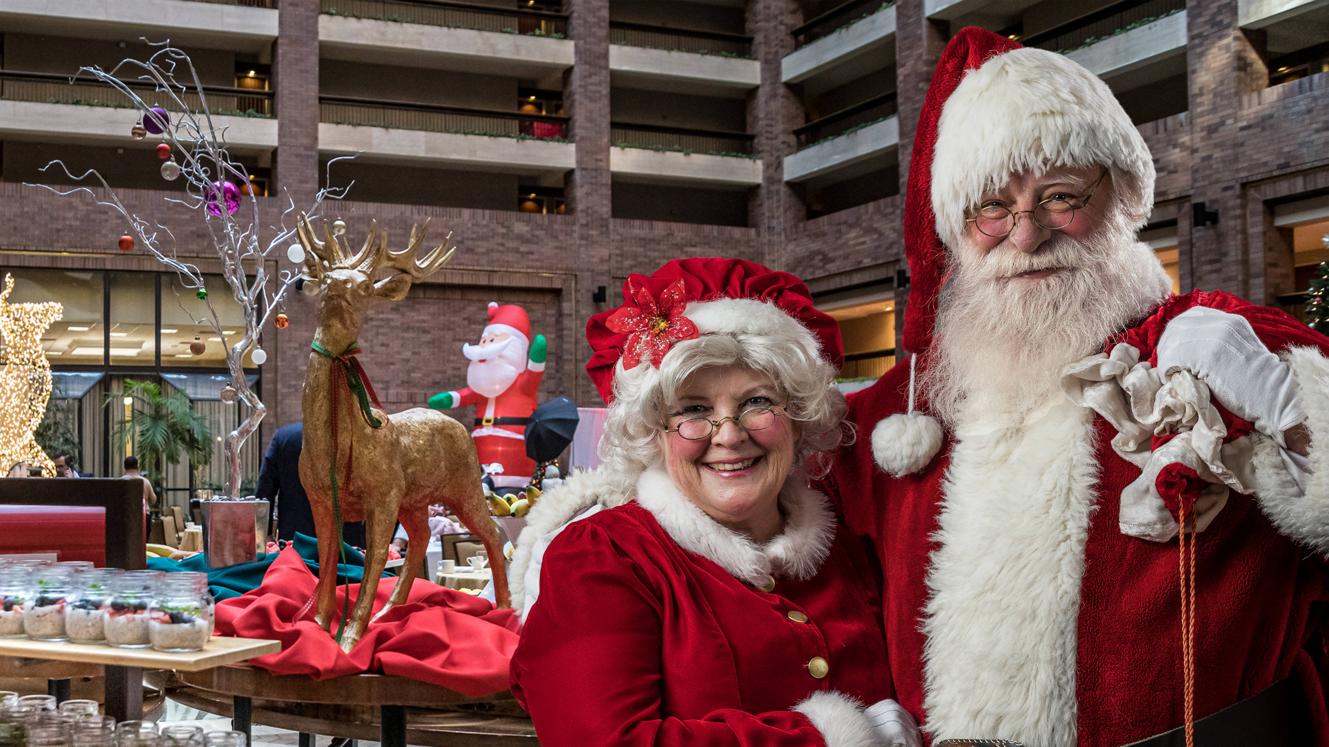 Christmas at the Anatole Dallas Holiday Event Hilton Anatole